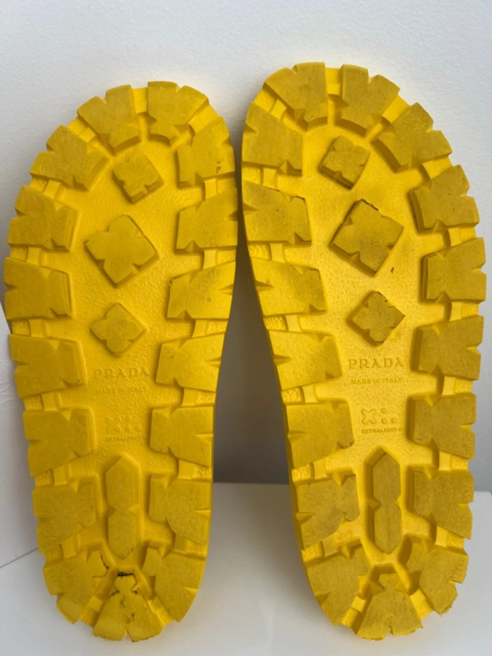Prada Men's Slide Sandals Yellow Rubber Platform Logo Size 9 US 10 EU 43 Italy